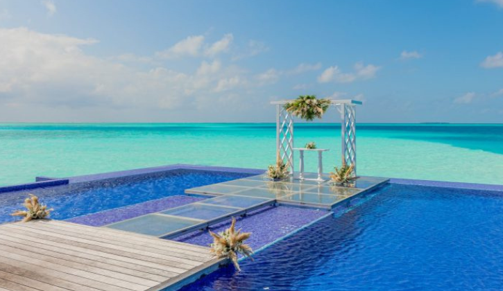 コンラッド・モルディブ・水上プール